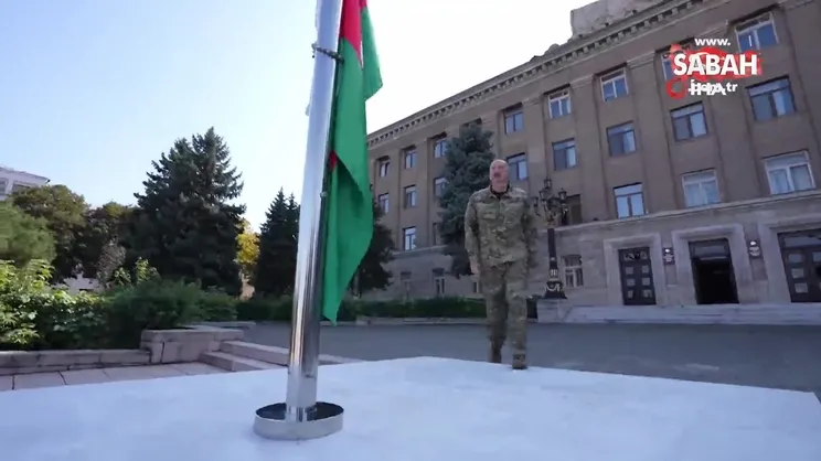 Aliyev, Hankendi ve Hocalı'da Azerbaycan bayrağını göndere çekti