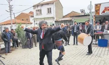 Zeybek oynadı destek istedi