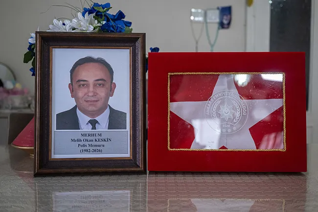 son-dakika-tuvturk-istasyonunda-dehset-polis-memuru-melih-okan-keskin-hayatini-kaybetti-iste-o-kahreden-son-so-1770537031361.jpeg (800×534)