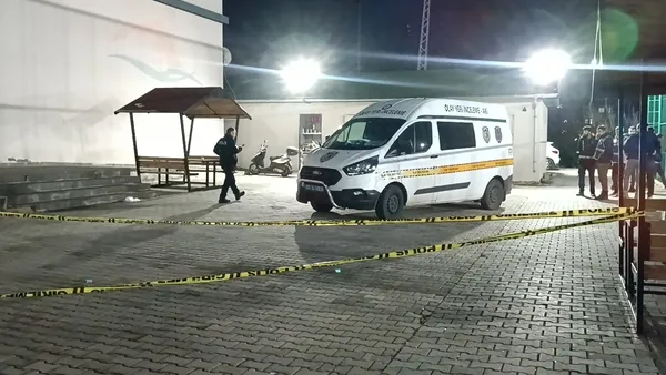 Arkadaş kavgası sonucu bıçaklama olayı