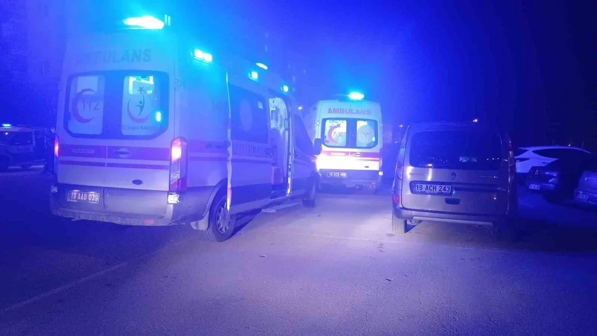 Dünürler arasındaki kavgada kan aktı: 2 yaralı! Dünürler arasındaki kavgada kan aktı: 2 yaralı!