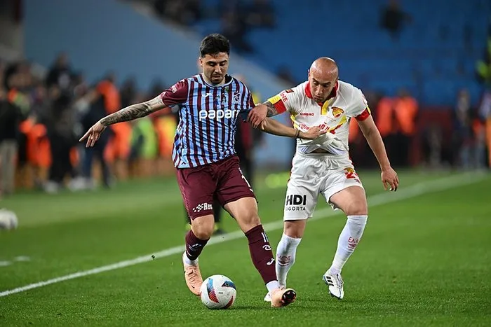 kupada-yarin-final-heyecani-atvde-trabzonspor-goztepe-ikinci-yari-basladi-canli-izle-1745520146423.jpeg