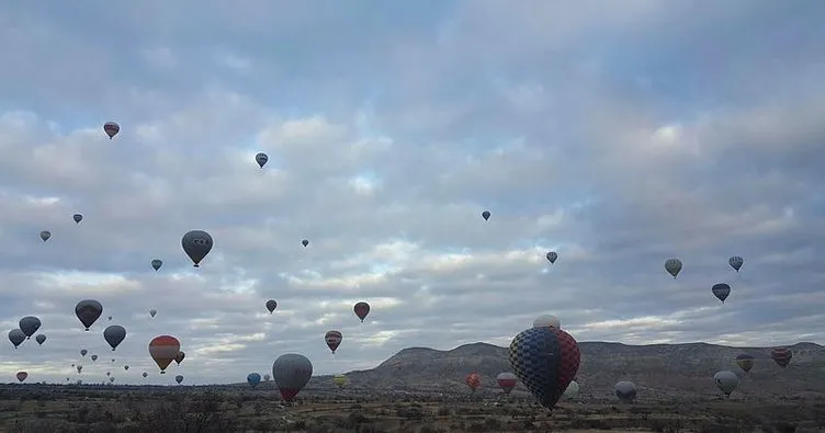 Kapadokya’da balonlar havalandı