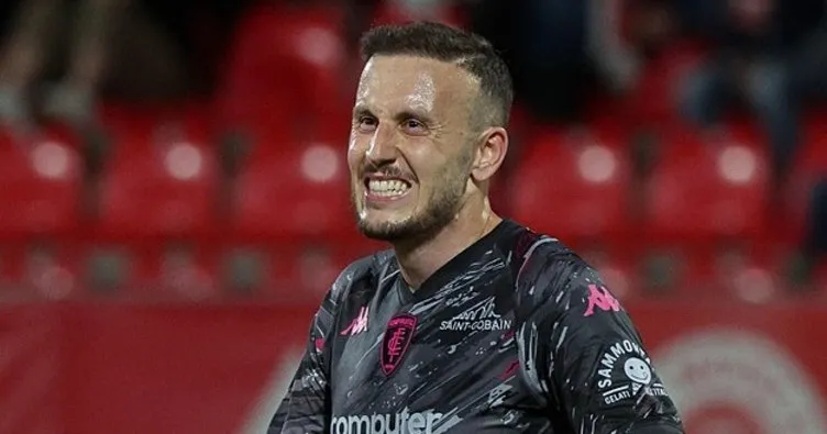 Beşiktaş’tan Ardian İsmajli hamlesi!