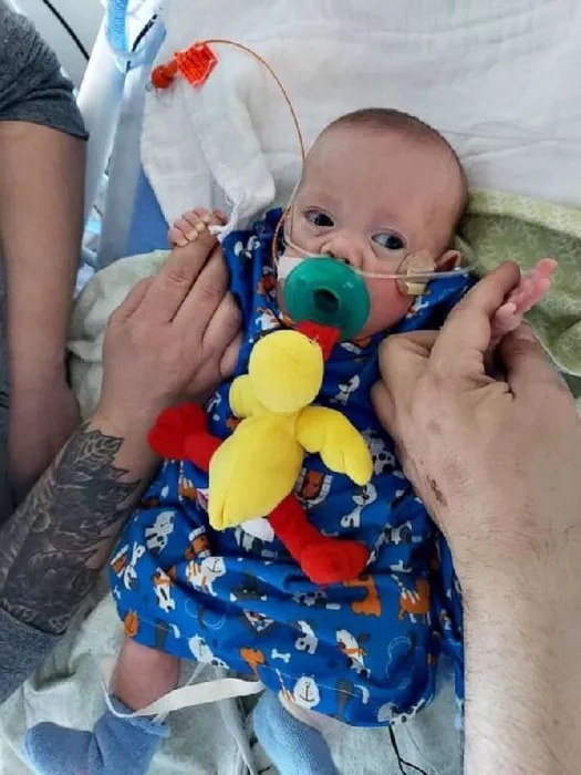 Son dakika Mucize bebek 500 gramdan daha zayıf doğdu Son dakika Mucize bebek 500 gramdan daha zayıf doğdu