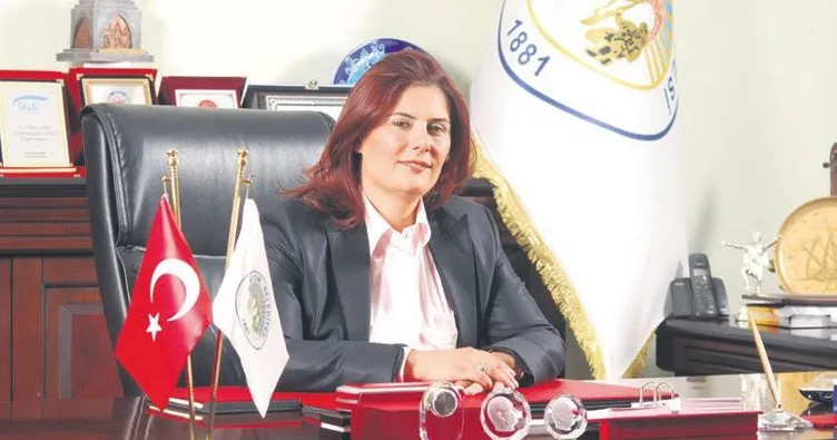 FETÖ imamı başkan gibi talimat vermiş