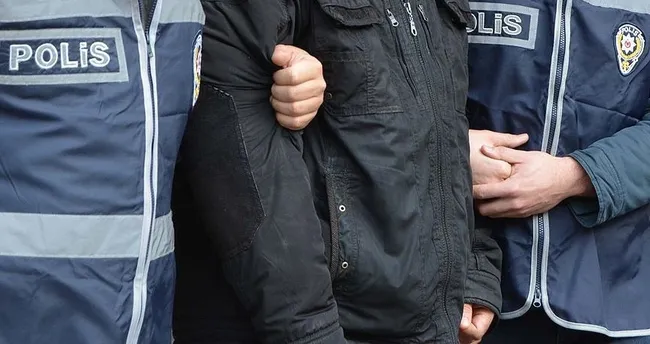 İstanbul’da FETÖ operasyonu: 21 şüpheli yakalandı İstanbul’da FETÖ operasyonu: 21 şüpheli yakalandı