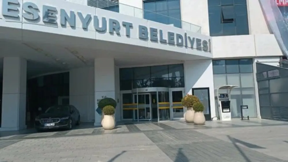 SON DAKİKA | Esenyurt Belediyesi'ne rüşvet operasyonu: 17 gözaltı