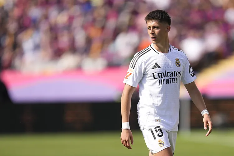 İspanya ikiye bölündü! El Clasico sonrası Arda Güler tepkisi…