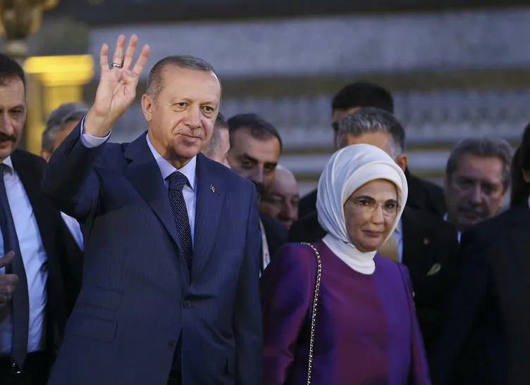 Cumhurbaşkanı Erdoğan'ın Yeditepe Bienali açılışından yansıyan kareleri