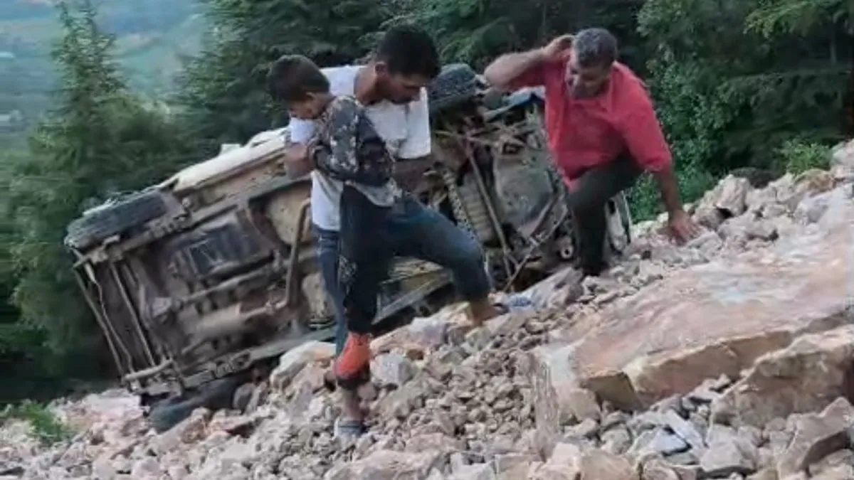 Yayla yolunda feci kaza! 3 ölü 1 yaralı! Saatler sonra bulundular