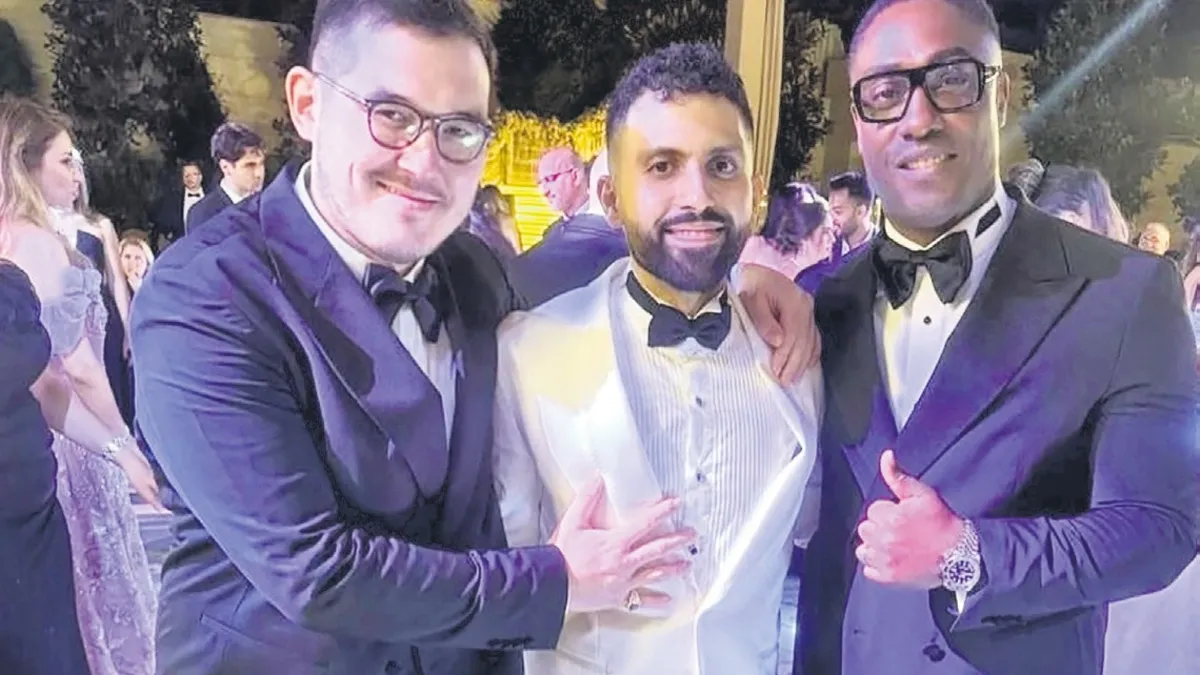 Blue’nun solisti İstanbul’a düğüne geldi