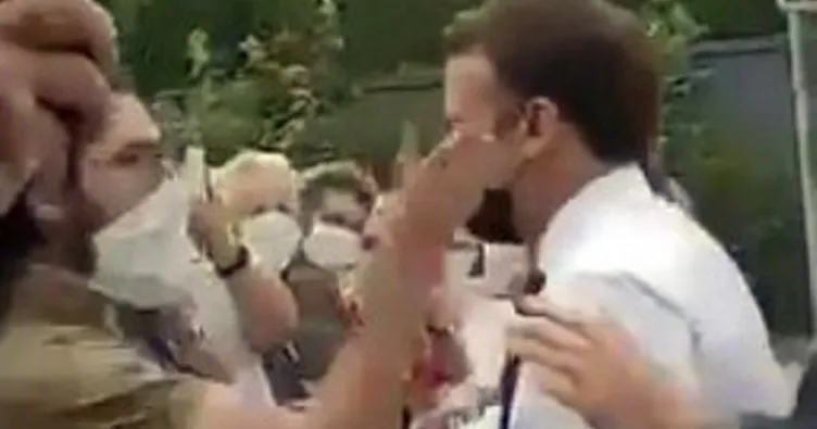 Son dakika! Fransa Cumhurbaşkanı Emmanuel Macron protestocudan tokat yedi!