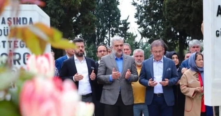 AK Parti İstanbul İl Başkanı Kabaktepe, Edirnekapı Şehitliği’ni ziyaret etti