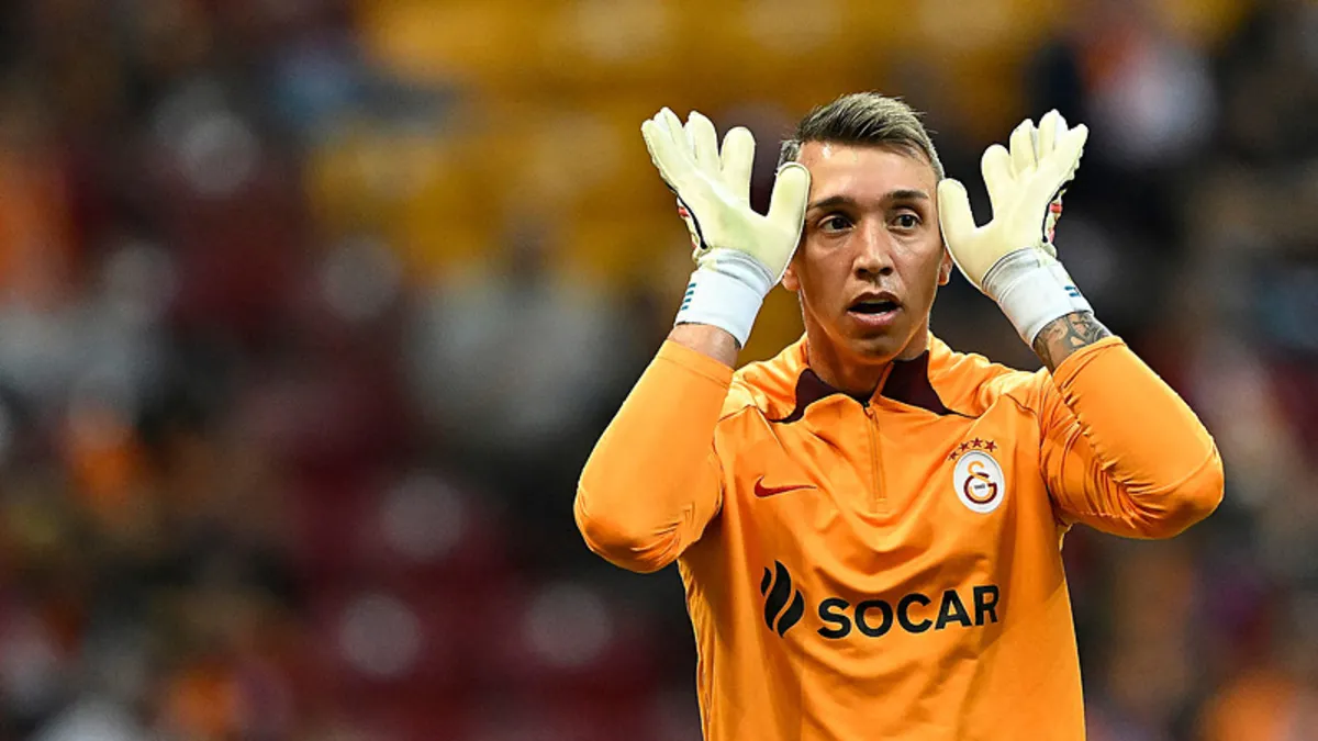 Muslera’nın yeni takımı için açıklama: “Onu istiyoruz” Muslera’nın yeni takımı için açıklama: “Onu istiyoruz”