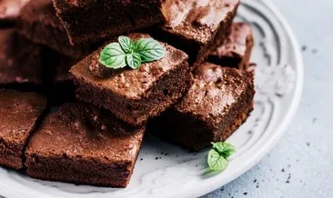 Eşşiz lezzetiyle brownin kek tarifi: Browni ıslak kek nasıl yapılır?