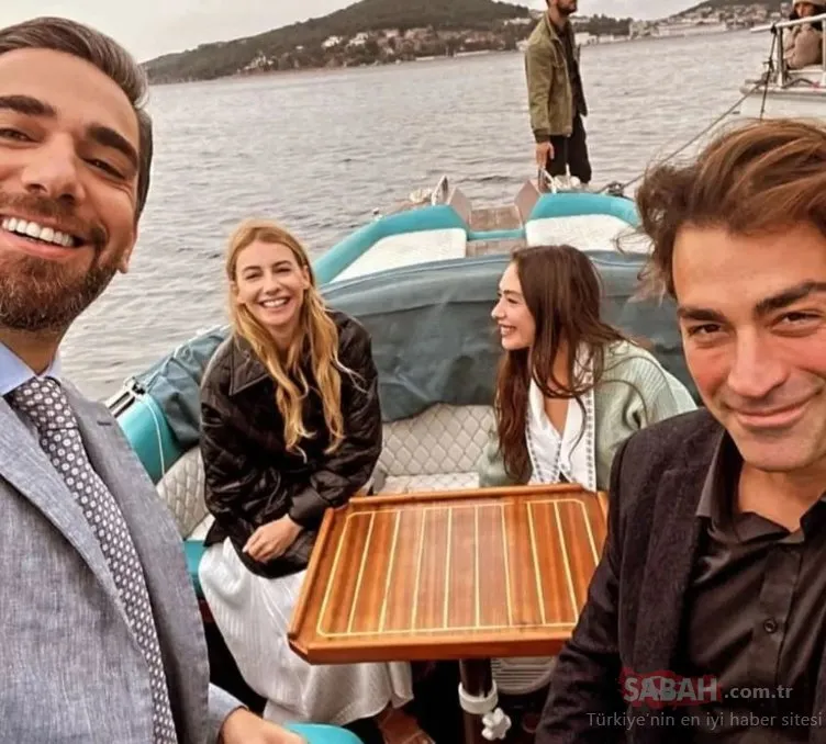 Yakışıklı oyuncu Sarp Levendoğlu ile şarkıcı Deniz Sipahi’nin aşkı belgelendi!