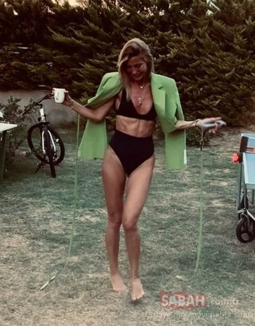 Çağla Şıkel’in bikinili pozları Instagram’ı salladı! Karın kaslarıyla dikkat çeken Çağla Şıkel övgüleri topladı!