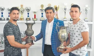 Kupalar müzeye gerı döndü