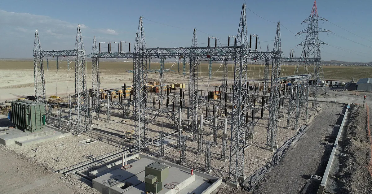 enerjisi santralinde panel