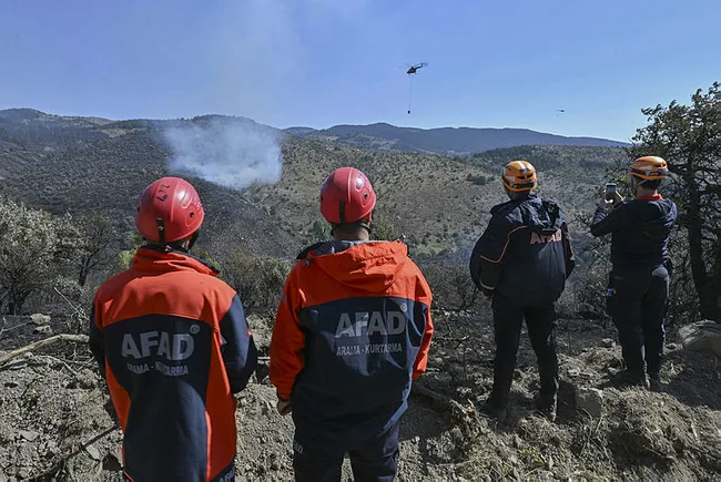 son-dakika-ankara-bolu-sinirindaki-orman-yanginiyla-ilgili-gozaltina-alinan-supheli-tutuklandi-1724339047025.jpg