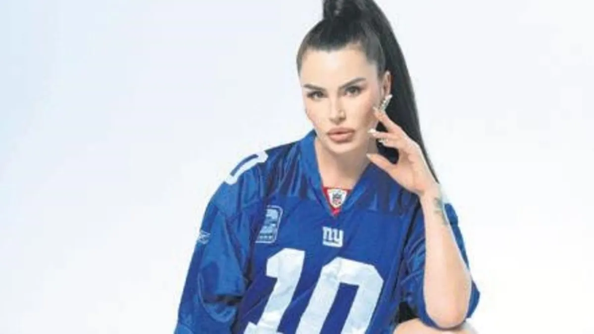 Şarkı 11 yıl sonra viral oldu Şarkı 11 yıl sonra viral oldu