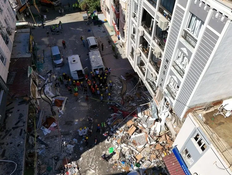 SON DAKİKA: İzmir’deki patlama anı kamerada: 5 kişi hayatını kaybetti 57 kişi yaralı