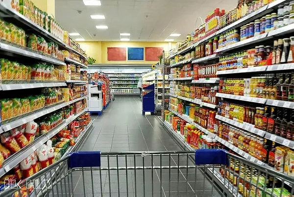 zincir-marketlerin-fiyat-oyunu-yazismalarda-zam-icin-hazirlaniyoruz-1642650666263.jpg