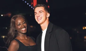 Azer Bülbül şarkısıyla evlilik teklifi