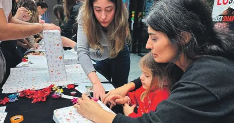 LÖSEV’den çocuklara yeni yıl sevinci