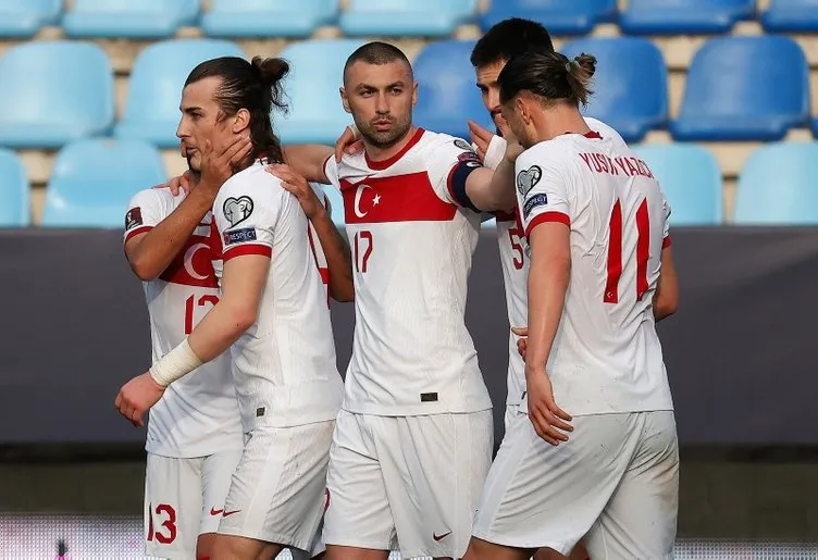 Son dakika: Şenol Güneş için rövanş zamanı! Türkiye-Letonya maçının muhtemel 11’leri