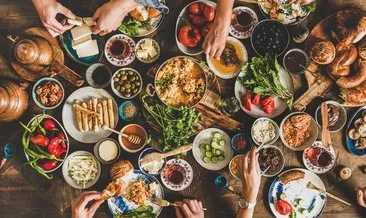 Sahurda tüketilmesi önerilen besinler nelerdir? Sahurda hangi yemekler tok tutar, mideyi yakmaz?