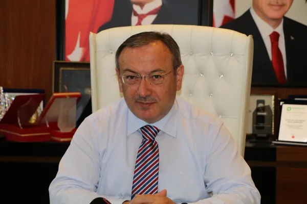 cay-ureticisi-sezonu-bayram-havasinda-gecirdi-1663667495641.jpg