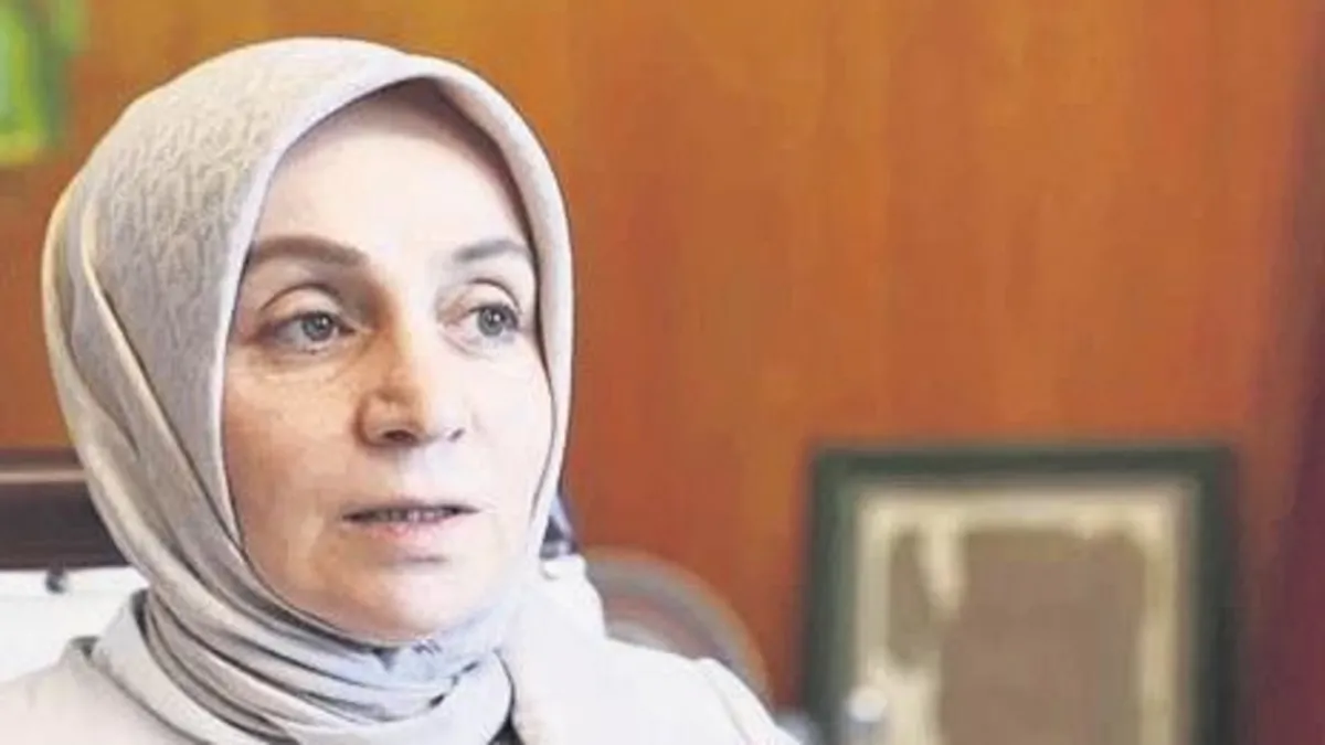 ‘Başörtüme hakaret etme özgürlüğünüz yok’ ‘Başörtüme hakaret etme özgürlüğünüz yok’