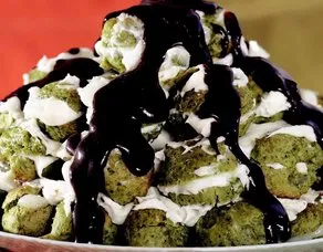 Ispanaklı Profiterol Pasta