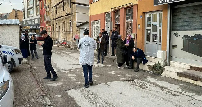 Konya’da soba faciası: Anne hayatını kaybetti, kızı yaralandı Konya’da soba faciası: Anne hayatını kaybetti, kızı yaralandı