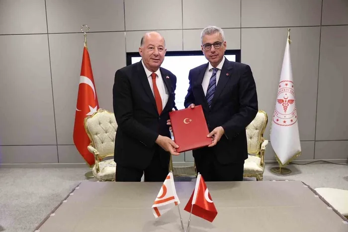 turkiye-ile-kktc-arasinda-saglik-is-birligi-1793442553911.jpg