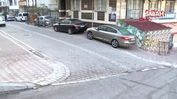 İstanbul Esenyurt'ta tahtayla yolda kayan çocuk minibüsün altında kaldı