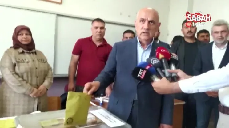 Bakan Kirişci oyunu kullandı | Video