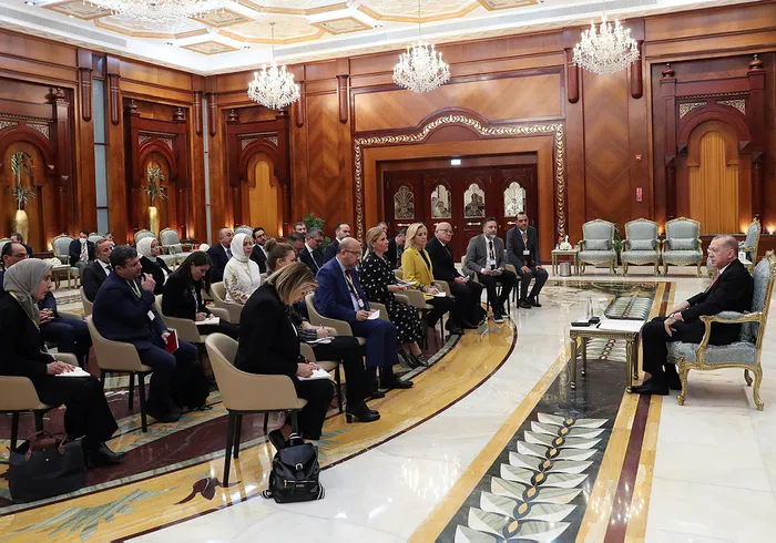 son-dakika-haberi-baskan-erdogandan-faiz-ve-enflasyon-mesaji-stokculuga-karsi-yasal-duzenleme-geliyor-1638958112154.jpg
