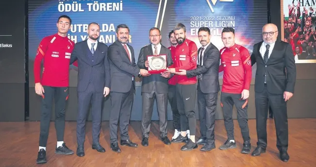 Turkuvaz’da dev buluşma