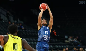 Anadolu Efes, Mersin Spor’u farklı geçti!