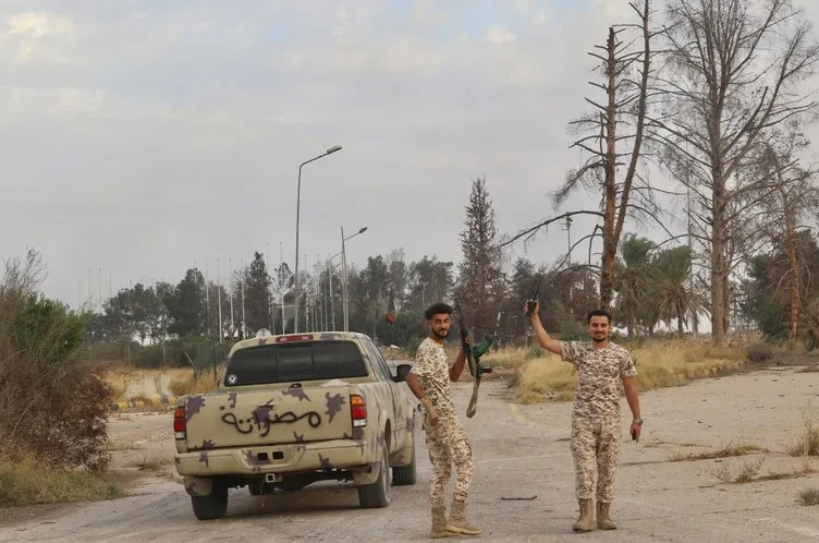Son dakika haberi: Libya'da Başkent Trablus'ta kontrolü tamamen sağladı! Libya Ordusundan sahada büyük başarı...
