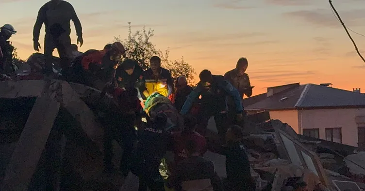 Zonguldak’ta bir bina çöktü: 2 kişiden 1’i hayatını kaybetti!