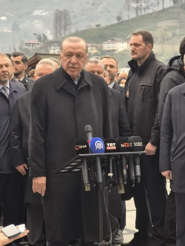 baskan-erdogandan-israile-sert-tepki-bunun-bedelini-odeyecek-1773986357459.jpg Başkan Erdoğan'dan İsrail'e sert tepki: Bunun bedelini ödeyecek