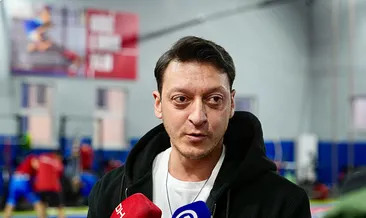 Mesut Özil: İnşallah Fenerbahçe şampiyon olur