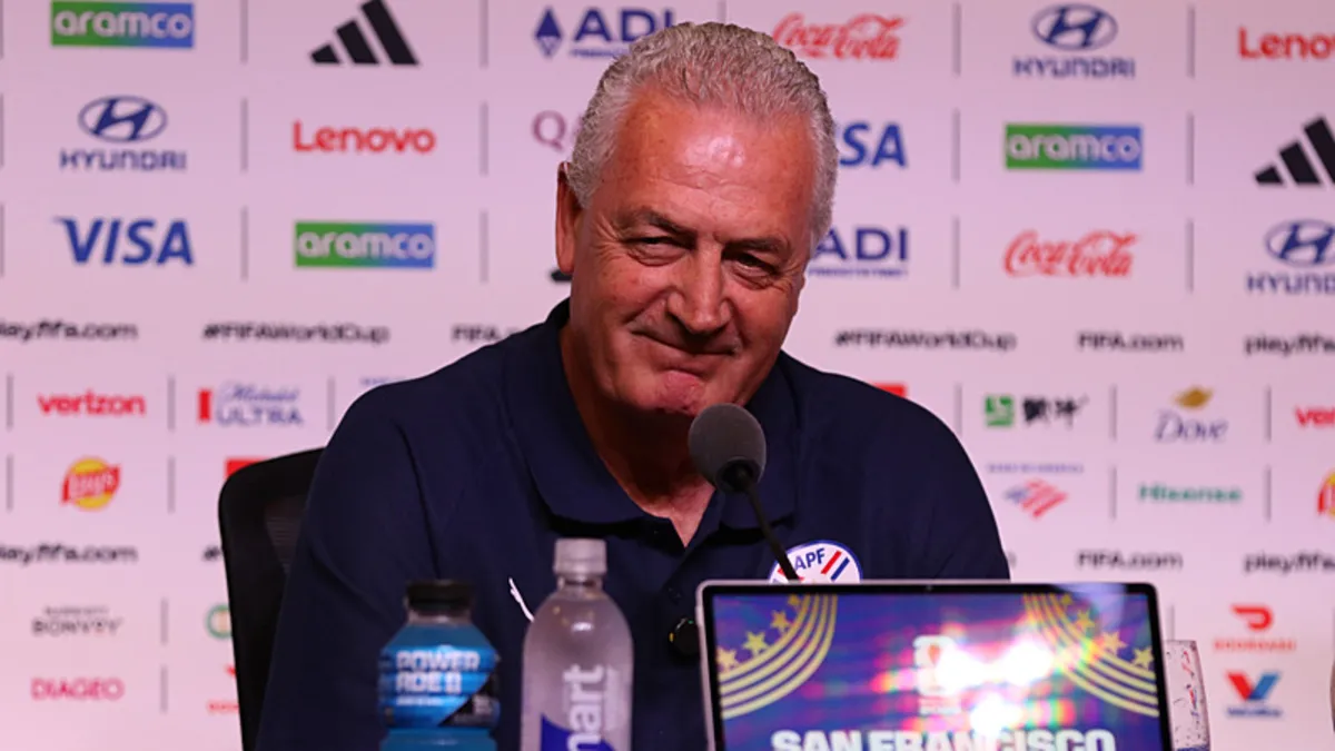 Paraguay teknik direktörü Gustavo Alfaro, Türkiye maçı öncesi konuştu.