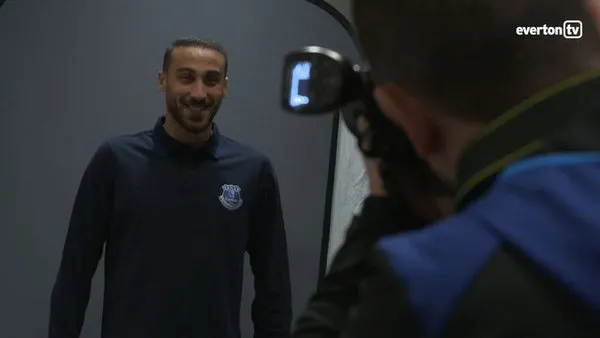 Everton'a imza atan Cenk Tosun'dan büyük fedakarlık