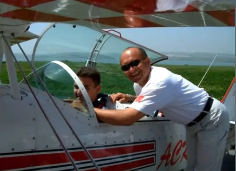 Bursa’daki uçak kazasında hayatını kaybetmişti: Pilot Ünal Aster’in hayat hikayesi filmleri aratmadı!
