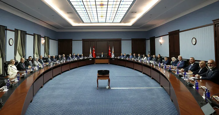 AK Parti MYK toplantısı başladı